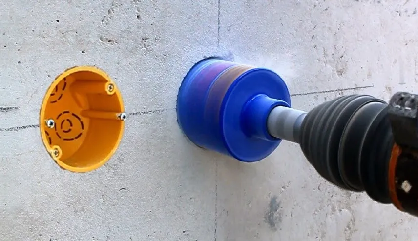 Almaznoe burenie podrozetnikov